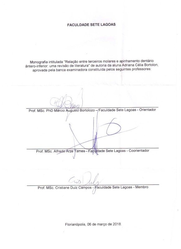 Adriana folha.jpg Adriana folha.jpg